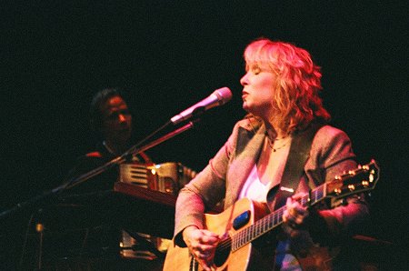 Gretchen Peters