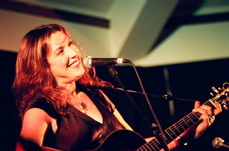 Beth Nielsen Chapman 