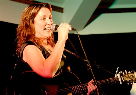 Beth Nielsen Chapman 