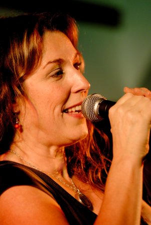 Beth Nielsen Chapman 