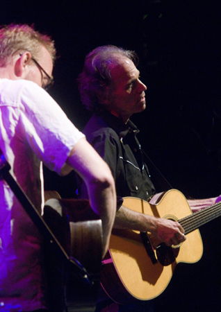 Brooks Williams  and Boo Hewerdine 